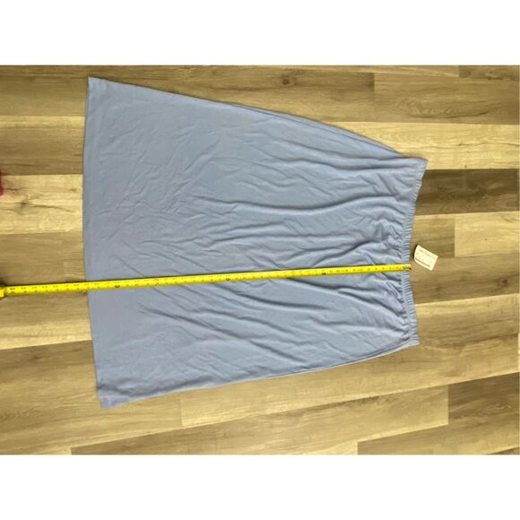 ULLA Popken NWD Matte Slinky Skirt in Powder Blue, Size 32/34 - Picture 4 of 11